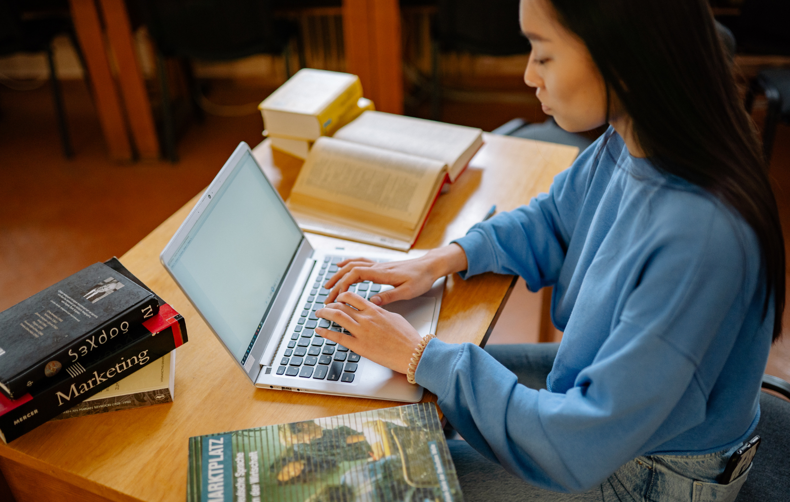 Tech1200 Assignment Help